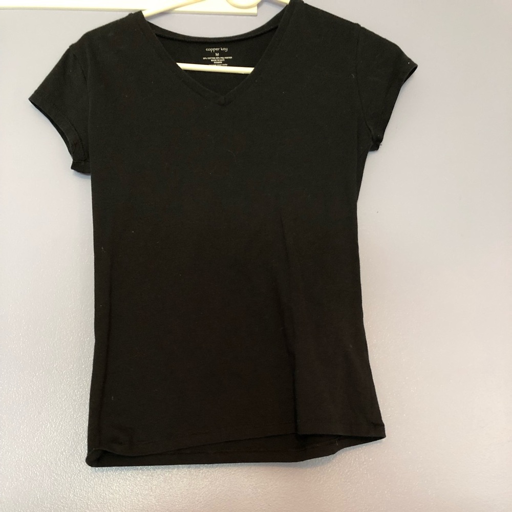 Black tee